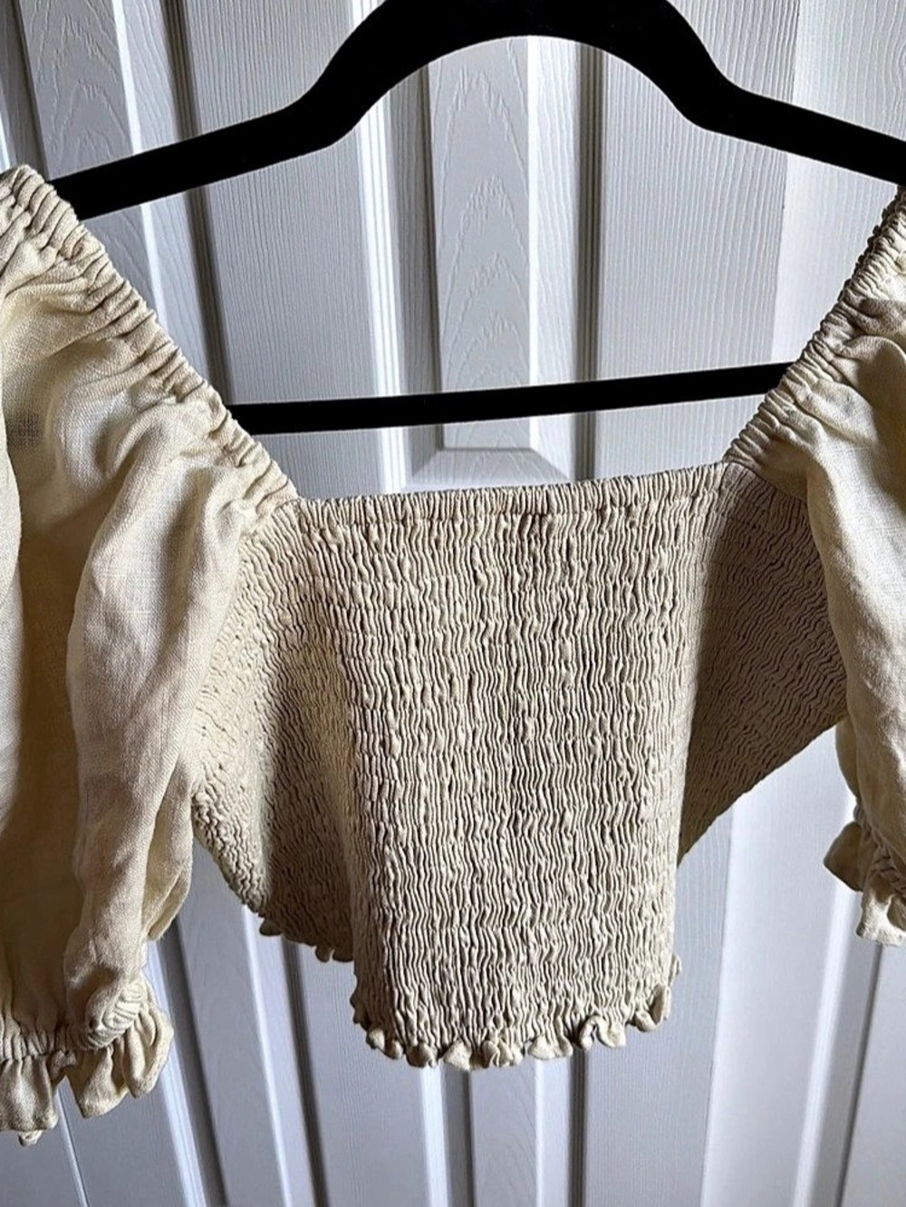 Faithfull the Brand Puff Sleeve Crop Top in Cream Size Small Like New